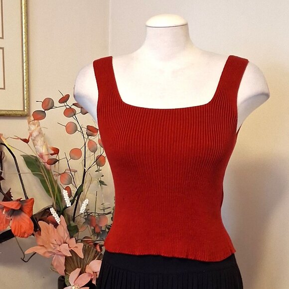 NWOT Kroshetta Stretchy Cardigan Knit Red Tank Top Camisoles Sleeveless Sweater - Picture 1 of 7